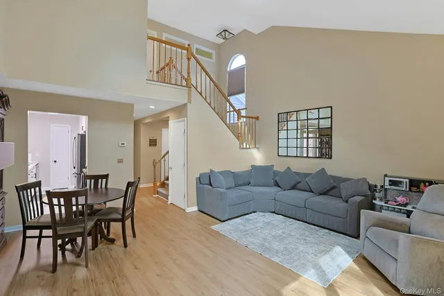 $535,000 | 108 Sunfish Landing, Mohegan Lake, NY 10547