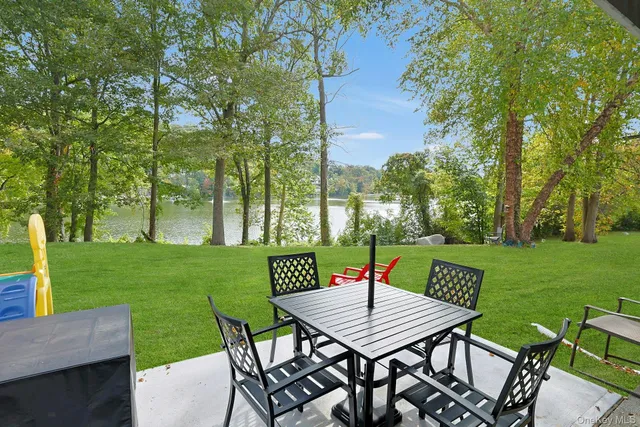 $535,000 | 108 Sunfish Landing, Mohegan Lake, NY 10547