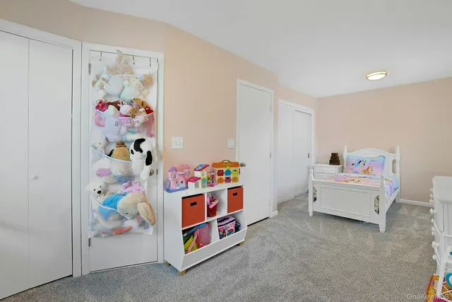 $535,000 | 108 Sunfish Landing, Mohegan Lake, NY 10547