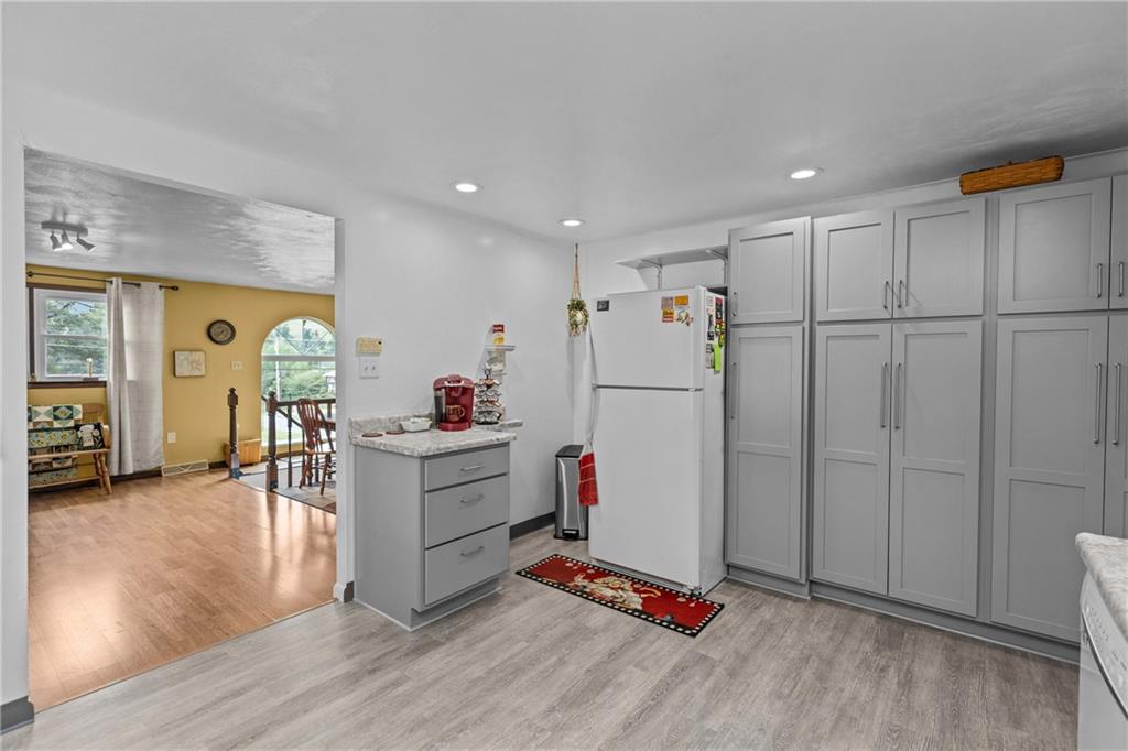 1024 McGovern Road Houston, PA 15342 - Photo 11 of 45 Gallery Image 11
