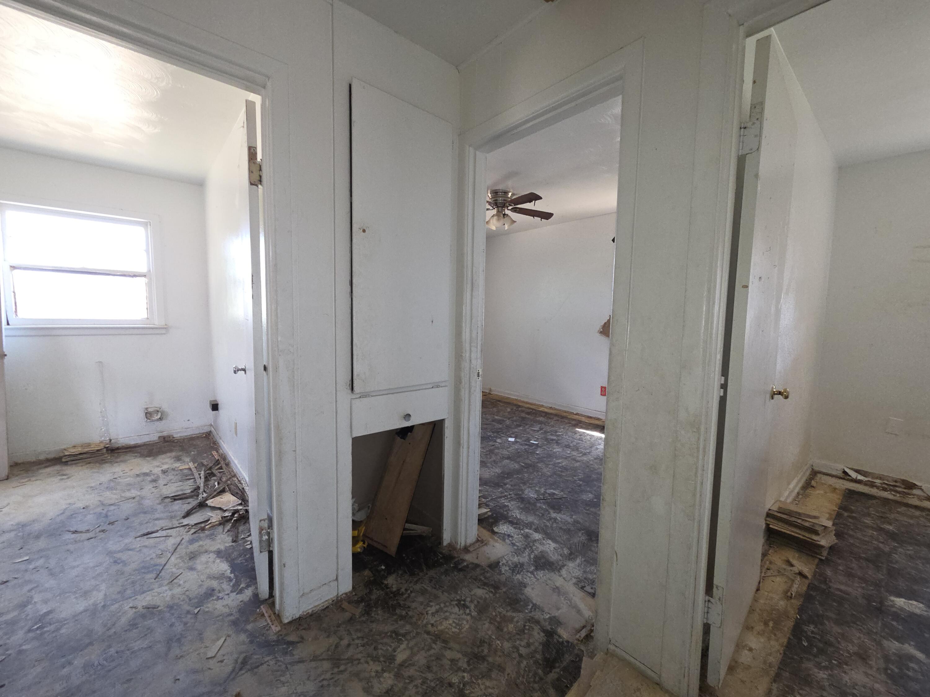 4-properties 4-properties Fixer Package Lubbock, TX 79403 - Photo 29 of 39