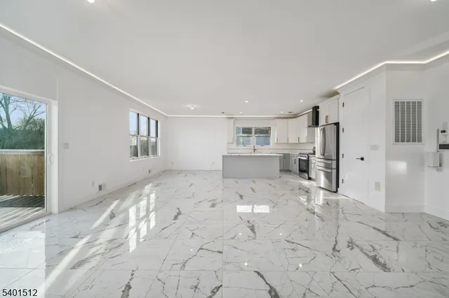 $6,000 | 19 Mountain Avenue, Mahwah, NJ 07430