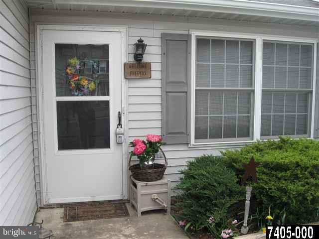 138 Country Ridge Drive Red Lion, PA 17356 - Photo 2 of 19 Gallery Image 2