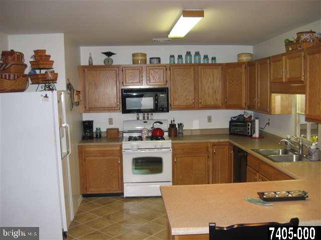 138 Country Ridge Drive Red Lion, PA 17356 - Photo 3 of 19 Gallery Image 3
