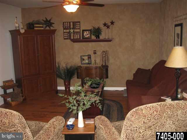 138 Country Ridge Drive Red Lion, PA 17356 - Photo 8 of 19 Gallery Image 8