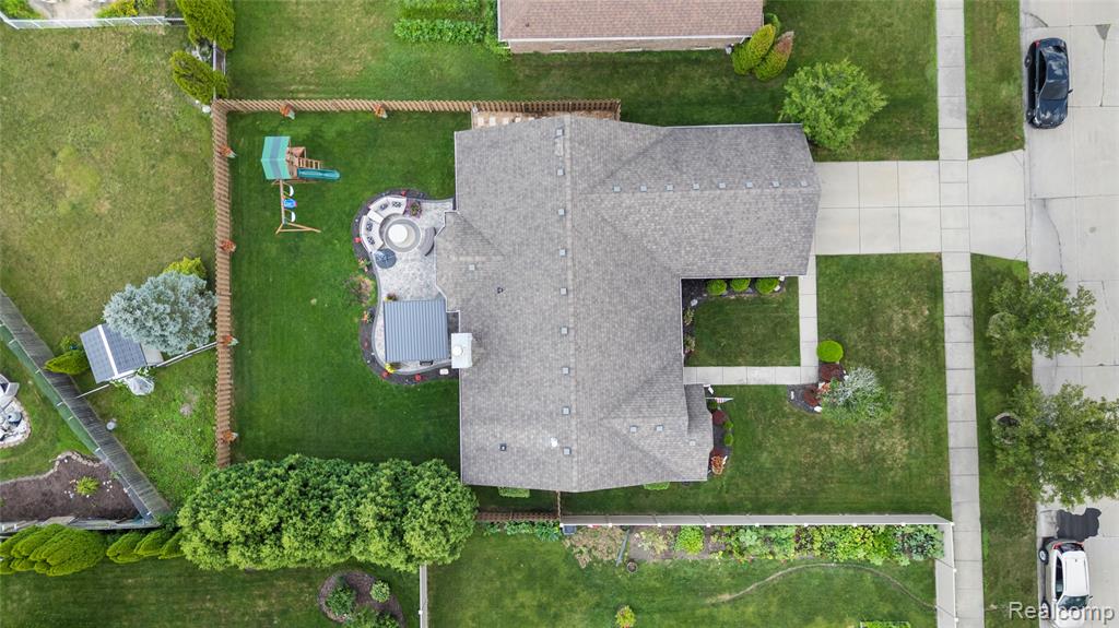 46173 Rocker Drive Macomb, MI 48044 - Photo 28 of 32 Gallery Image 28