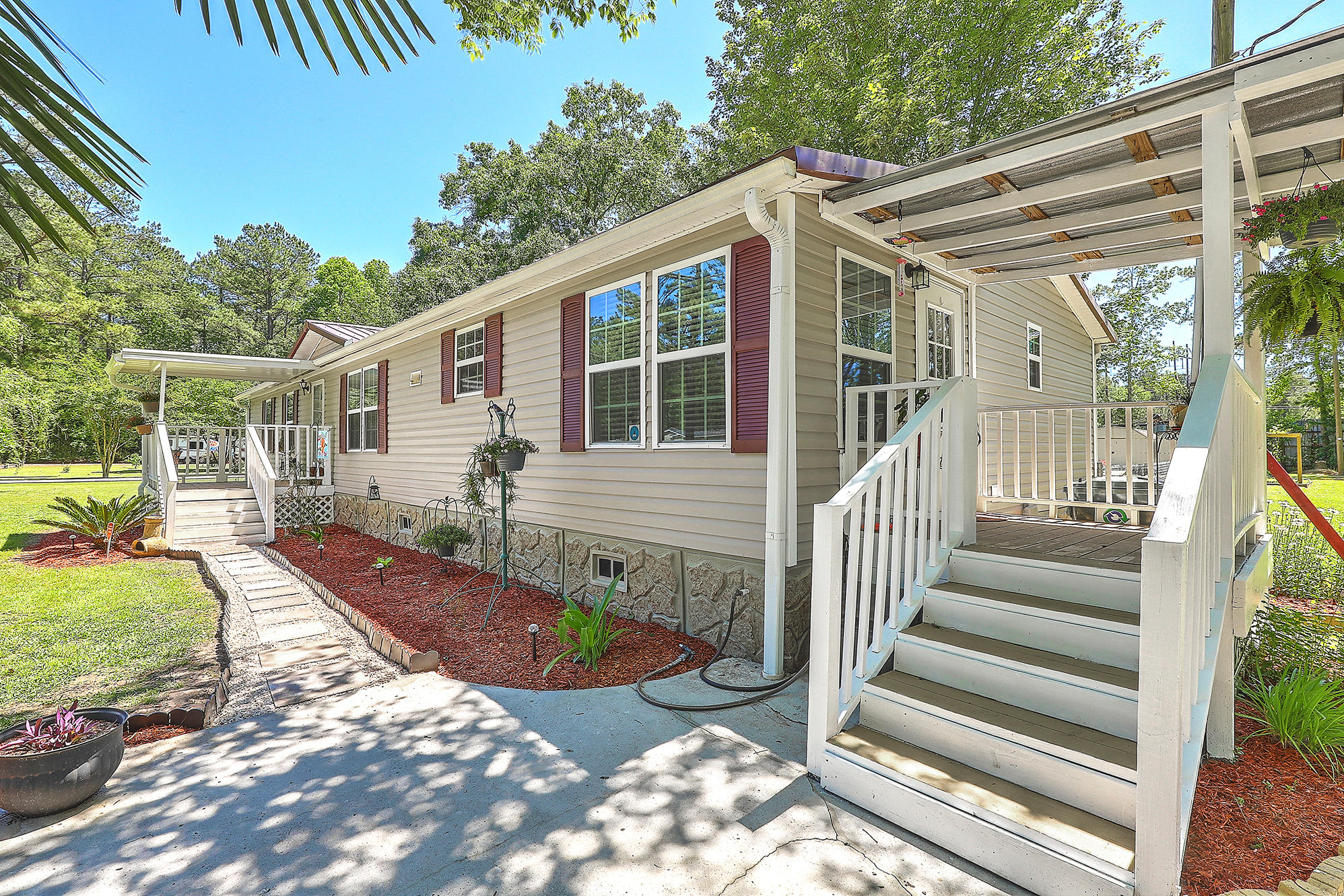 142 Meese Road Ladson, SC 29456 - Photo 12 of 26 Side Porch