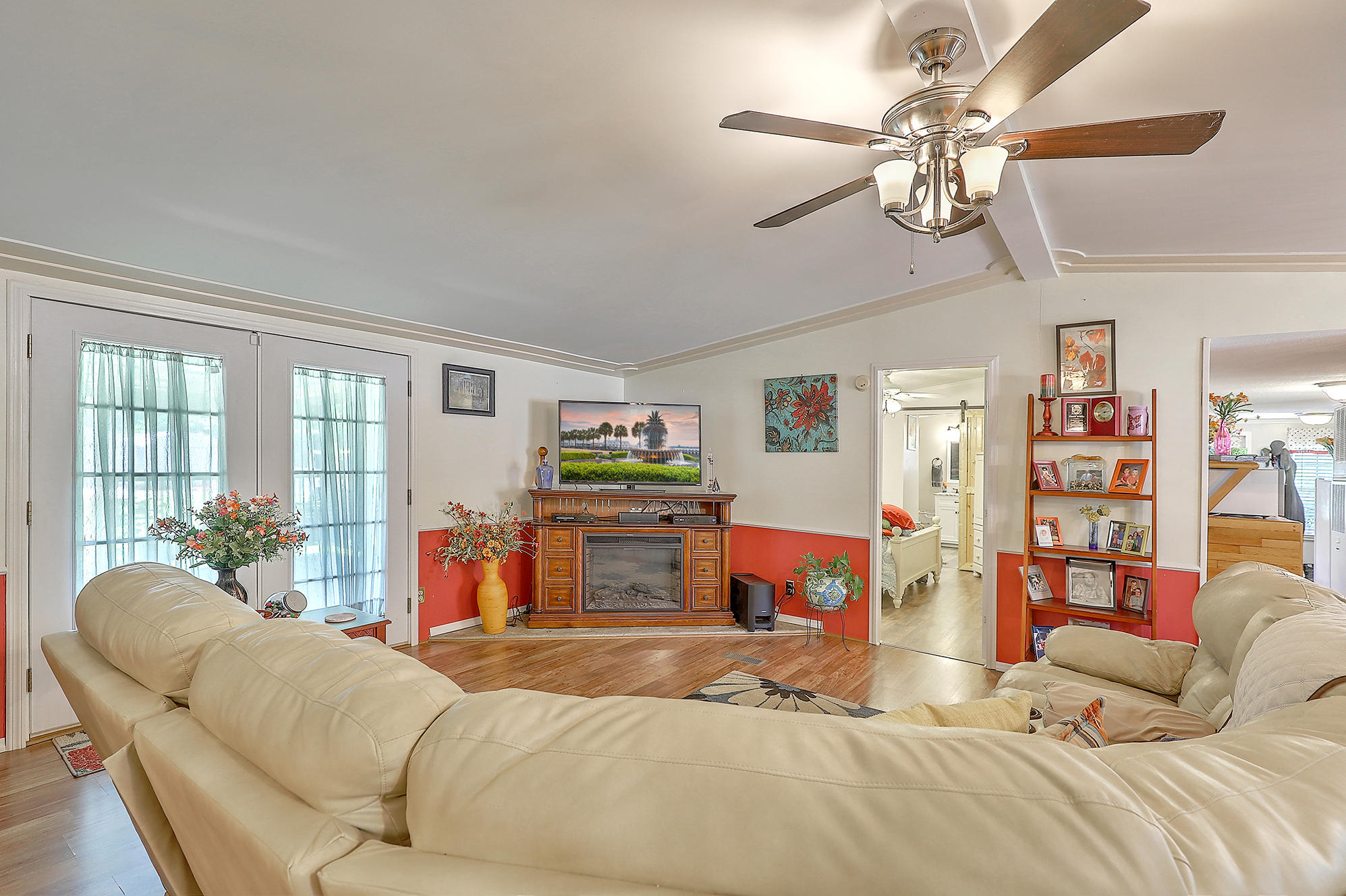 142 Meese Road Ladson, SC 29456 - Photo 4 of 26 Ceiling Fan
