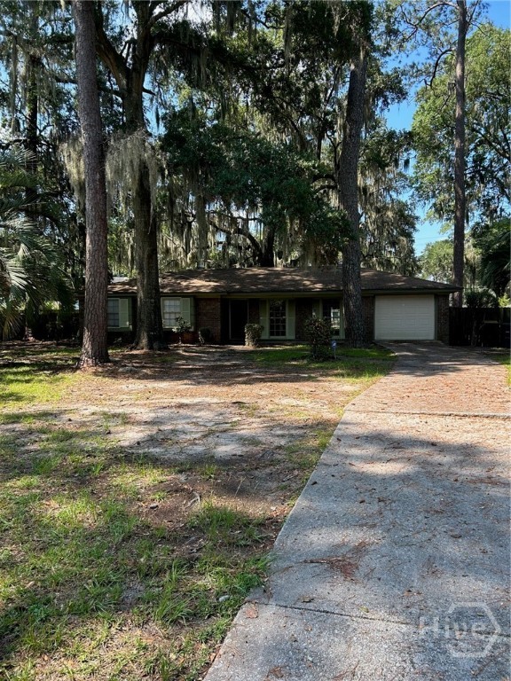 10 Burnt Tree Circle Savannah, GA 31419 - Photo 1 of 29