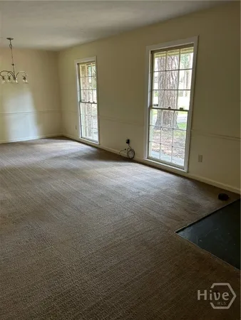 $1,700 | 10 Burnt Tree Circle, Savannah, GA 31419