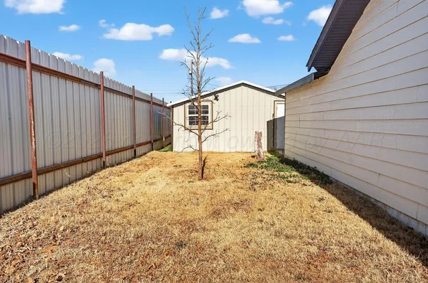 $114,900 | 2208 Northwest 1st Avenue, Amarillo, TX 79106