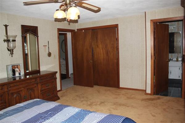 5 Ruthen Circle Shrewsbury, MA 01545 - Photo 8 of 14 Gallery Image 8