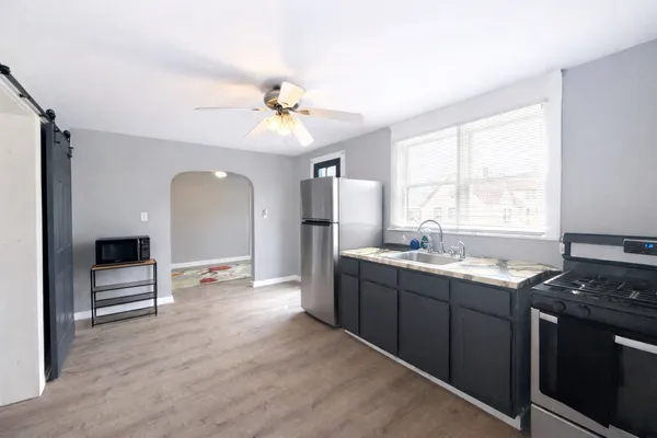 $1,395 | 15 Charlotte Street, Unit 2L, Binghamton, NY 13905