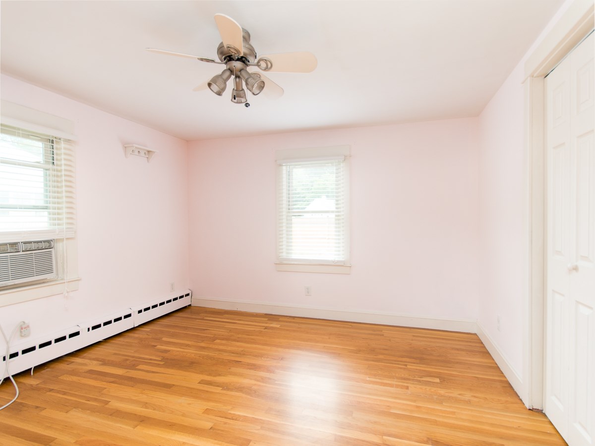 26 Lund Road Nashua, NH 03060 - Photo 14 of 25