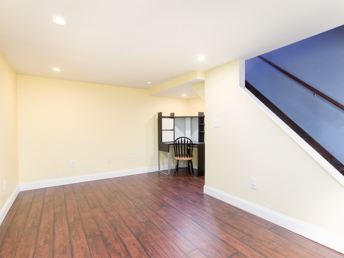 26 Lund Road Nashua, NH 03060 - Photo 17 of 25