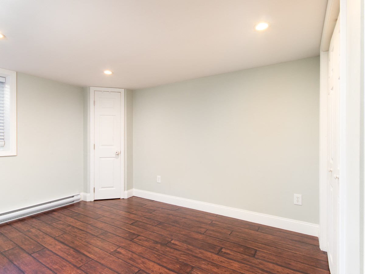 26 Lund Road Nashua, NH 03060 - Photo 18 of 25