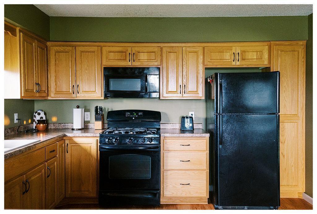 9201 Golden Spike Road Northeast Foley, MN 56329 - Photo 8 of 32 Gallery Image 8