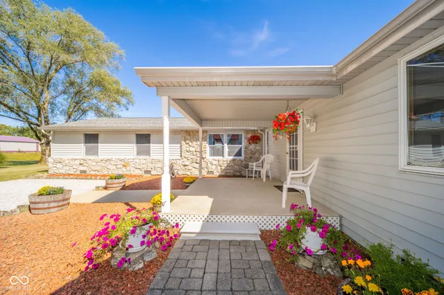 $295,000 | 700 West 350 North, Sharpsville, IN 46068