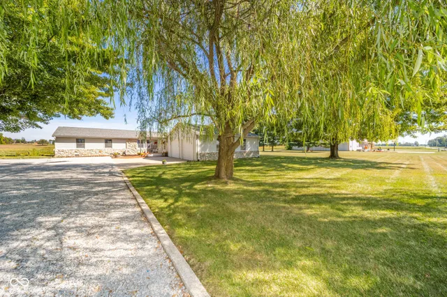 $295,000 | 700 West 350 North, Sharpsville, IN 46068