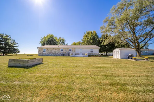 $295,000 | 700 West 350 North, Sharpsville, IN 46068