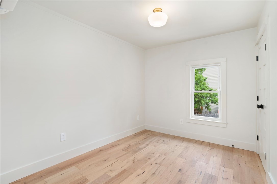 54 Grand View Street Providence, RI 02906 - Photo 23 of 43