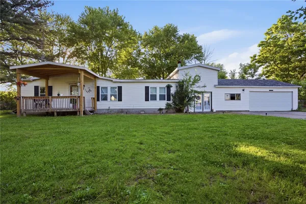 $80,000 | 203 Poplar Street, Edgewood, IL 62426