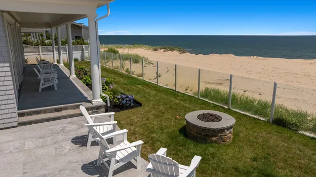 a view of an entryway with staircase