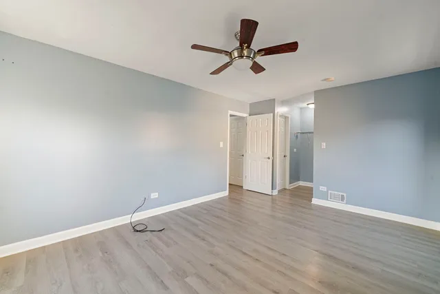 $1,850 | 2125 North Ginger Creek Drive, Unit 2125, Palatine, IL 60074