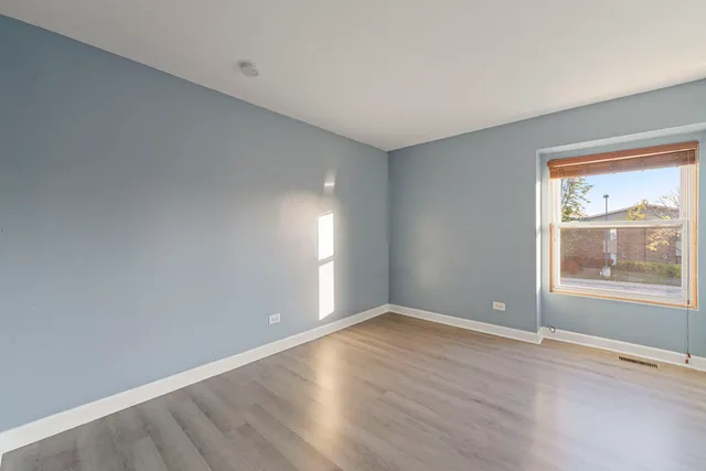 $1,850 | 2125 North Ginger Creek Drive, Unit 2125, Palatine, IL 60074