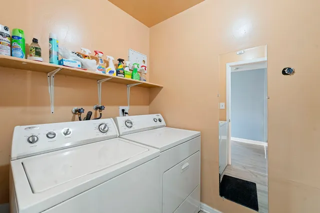 $1,850 | 2125 North Ginger Creek Drive, Unit 2125, Palatine, IL 60074