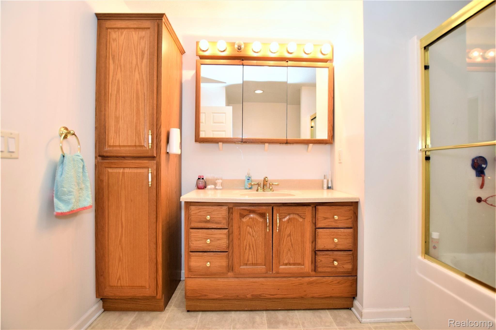 9901 Marshall Road Birch Run, MI 48415 - Photo 21 of 35 DSC_0072 (2).JPG