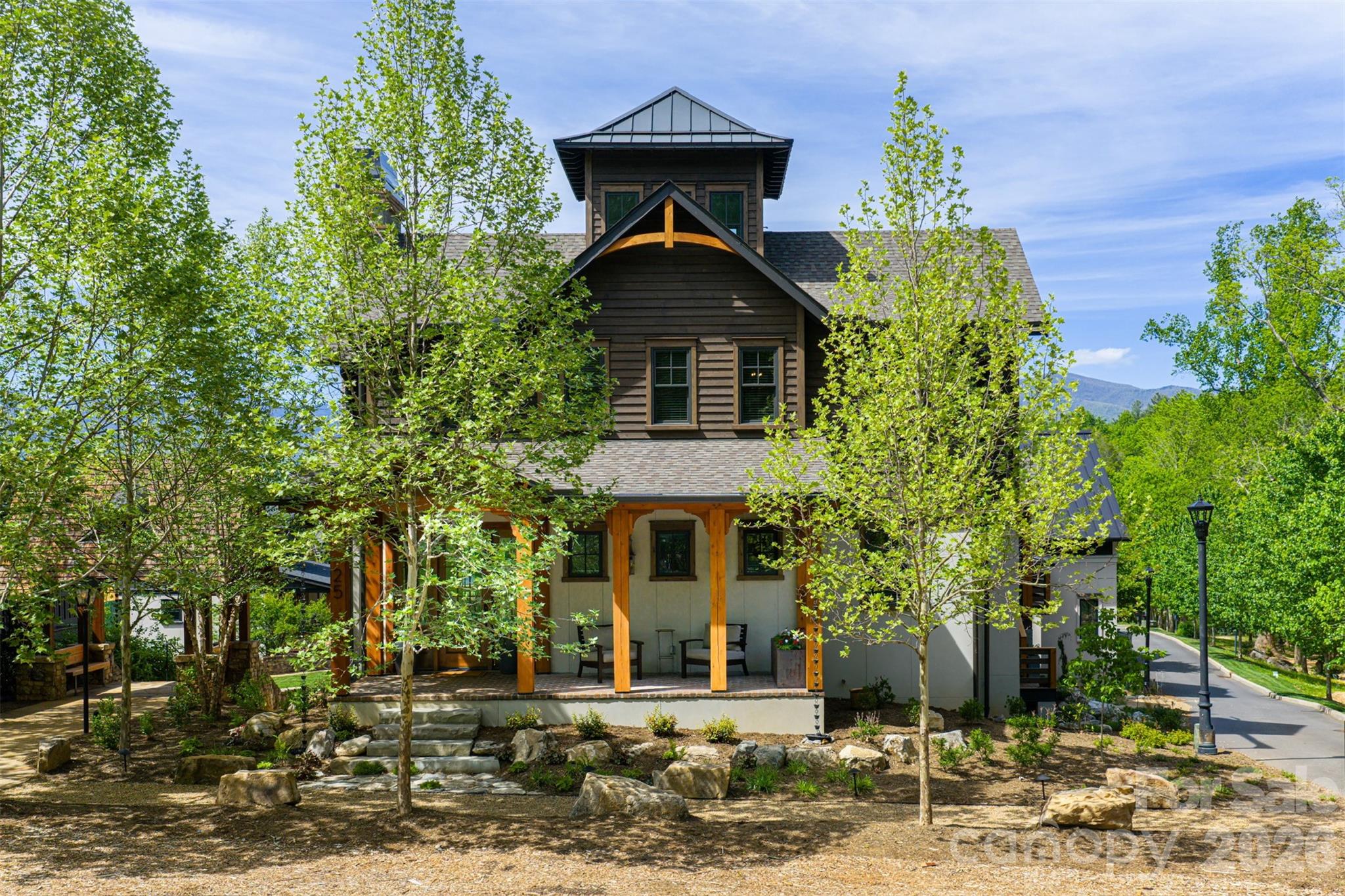 25 Rantis Lane Black Mountain, NC 28711 - Photo 1 of 48 front view of a house with a small yard