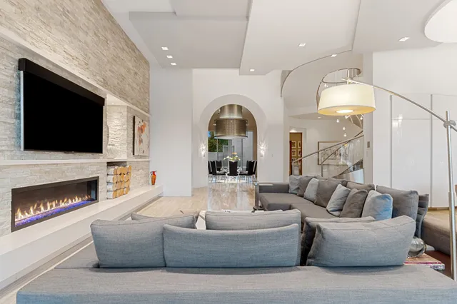 $2,999,000 | 15618 Oyster Cove Drive, Sugar Land, TX 77478