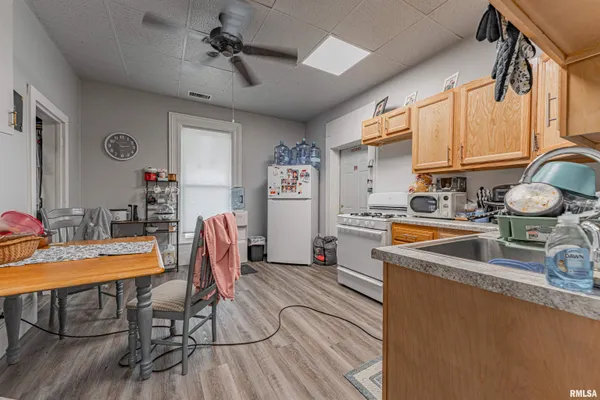 $150,000 | 705 East Chestnut Street, Mason City, IL 62664