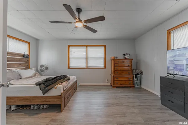 $150,000 | 705 East Chestnut Street, Mason City, IL 62664