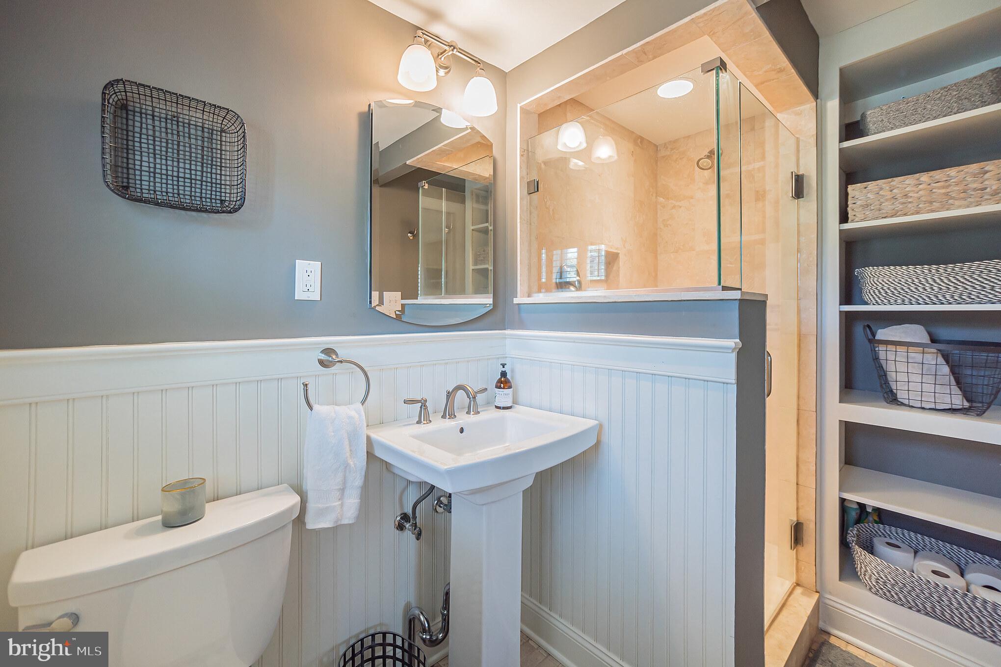 923 Pinecroft Road Berwyn, PA 19312 - Photo 16 of 31 Full Bath