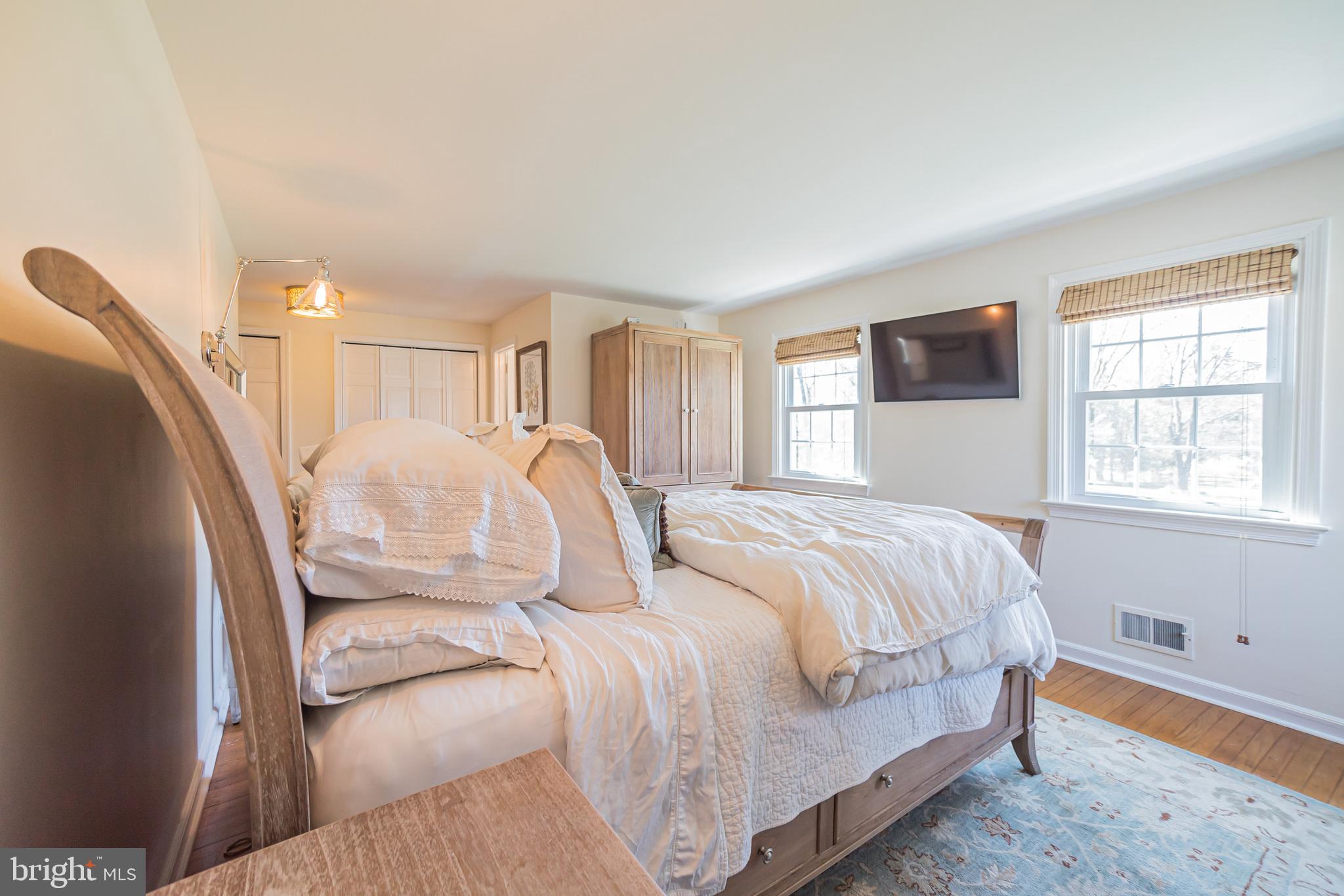 923 Pinecroft Road Berwyn, PA 19312 - Photo 19 of 31 Master Suite
