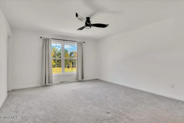 $3,600 | 22 Stacey Way, North Greenbush, NY 12180