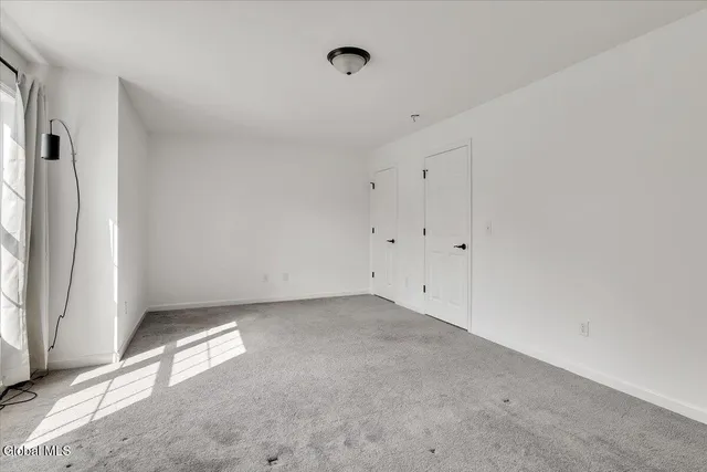 $3,600 | 22 Stacey Way, North Greenbush, NY 12180