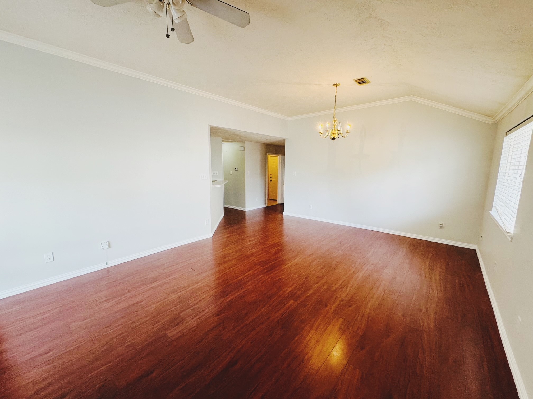 2471 Brandy Mill Road Houston, TX 77067 - Photo 4 of 20