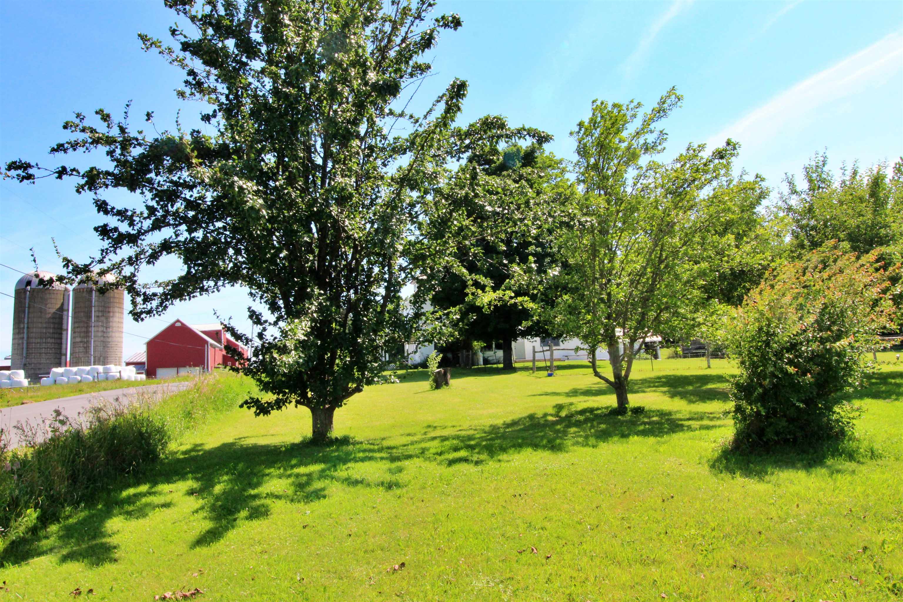 363 West Shore Road South Hero, VT 05486 - Photo 28 of 40 Gallery Image 28