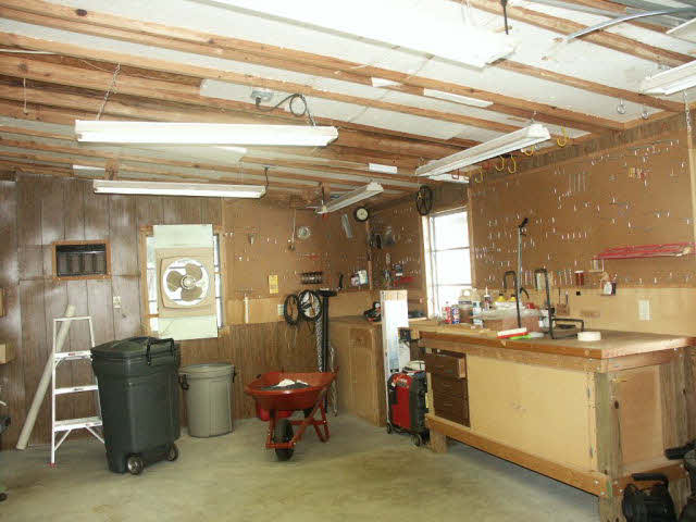 1791 Rico Drive Lillian, AL 36549 - Photo 16 of 21 Inside Work Shop