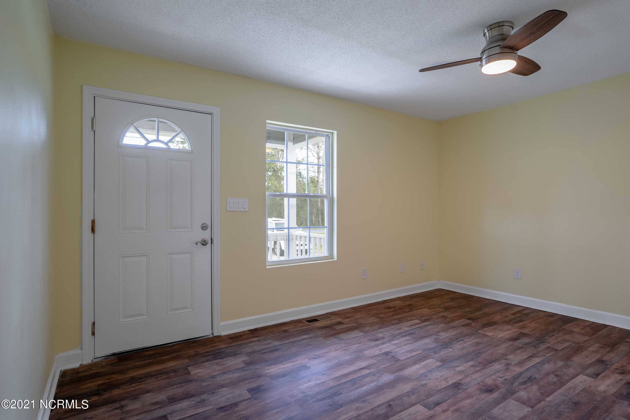 1213 Old Mill Road Northeast Navassa, NC 28451 - Photo 3 of 21 1213 Old Mill Road NE-7