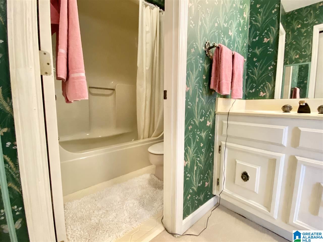 1876 Rockwood Road, Unit 1876 Birmingham, AL 35216 - Photo 19 of 32