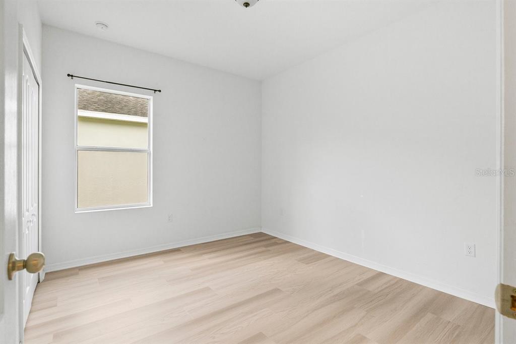 11790 Fennemore Way Parrish, FL 34219 - Photo 19 of 41 an empty room with a window