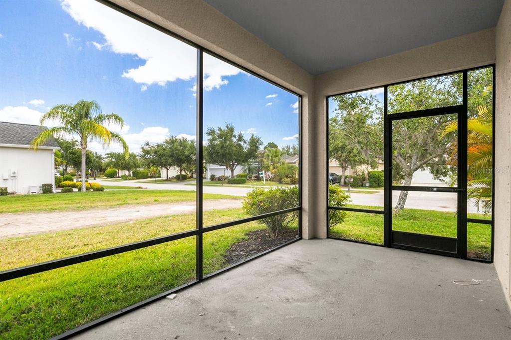 11790 Fennemore Way Parrish, FL 34219 - Photo 36 of 41 a view of swimming pool with outdoor space