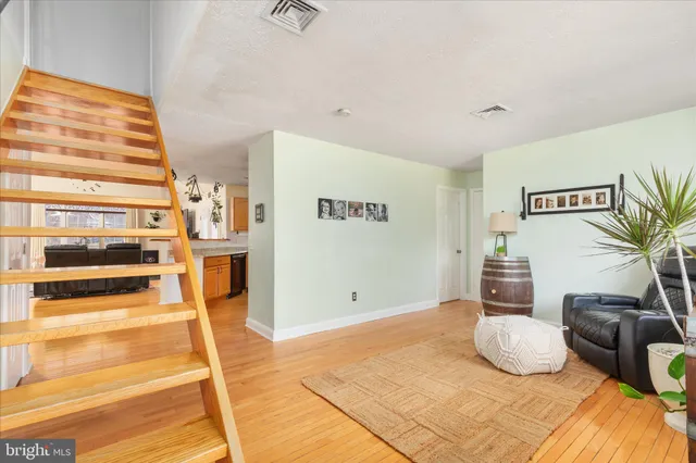 $750,000 | 4364 Belvoir Road, Marshall, VA 20115