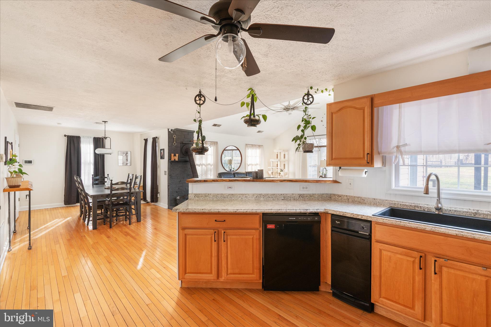 4364 Belvoir Road Marshall, VA 20115 - Photo 16 of 55