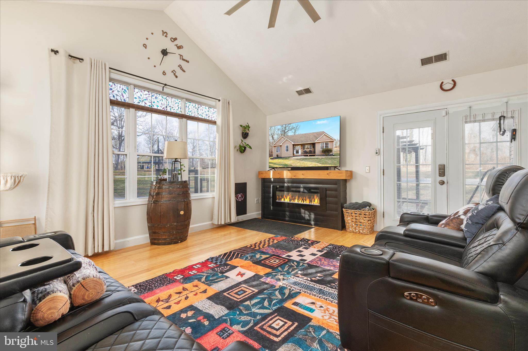 4364 Belvoir Road Marshall, VA 20115 - Photo 19 of 55