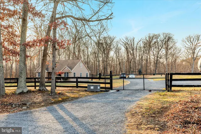 $750,000 | 4364 Belvoir Road, Marshall, VA 20115